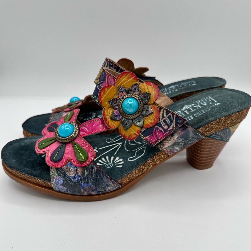 L'ATISTE Multicolor Floral Leather Heel Sandals with Turquoise Accents